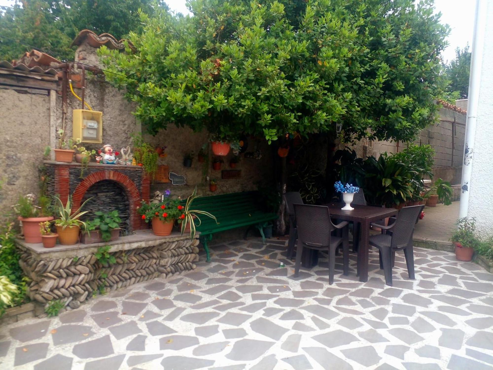 Guesthouse Giorgi Telavi Exterior foto